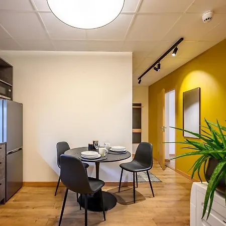 Kastani Factory Apartment *